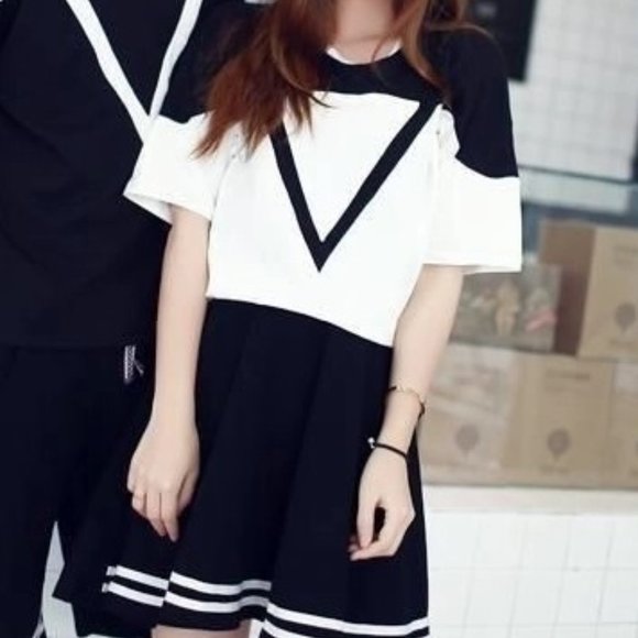 !!SOLD!! Shirt Bundle | Cutout Neckline Blouse + V Short Sleeve - Picture 2 of 9